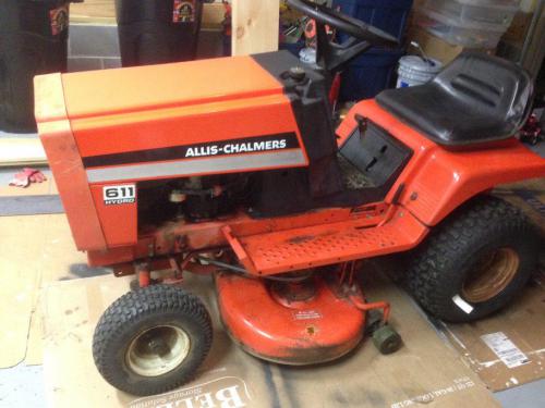 Allis Chalmers lawn tractors 611 Hydro Allis Chalmers lawn tractors 611 Hydro