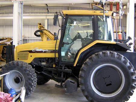 Challenger MT535 Challenger MT535