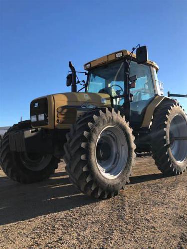Challenger MT545 Challenger MT545