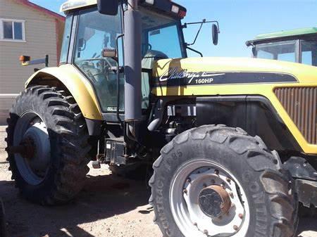 Challenger MT635 Challenger MT635