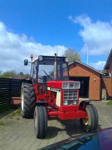 International Harvester 1055 International Harvester 1055