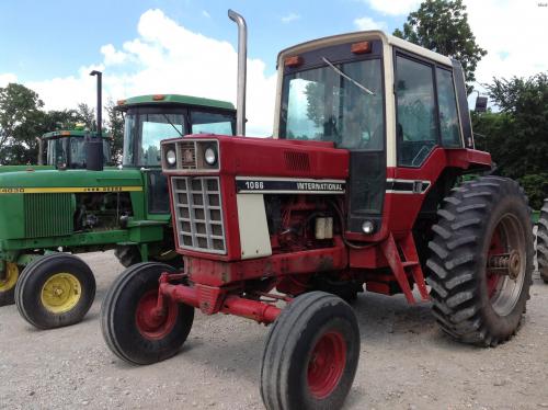 International Harvester 1086 International Harvester 1086