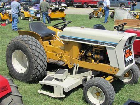 International Harvester 185 Lo-Boy International Harvester 185 Lo-Boy
