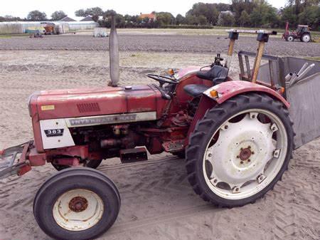 International Harvester 383 International Harvester 383