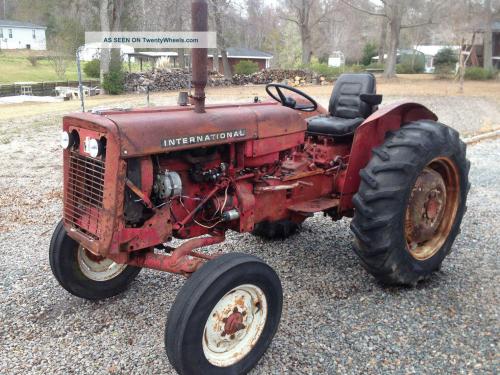 International Harvester 424 International Harvester 424
