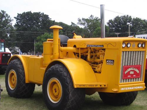 International Harvester 4300