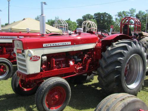 International Harvester 560 International Harvester 560