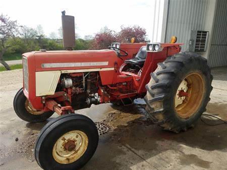 International Harvester 674 International Harvester 674