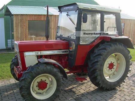 International Harvester 743 International Harvester 743