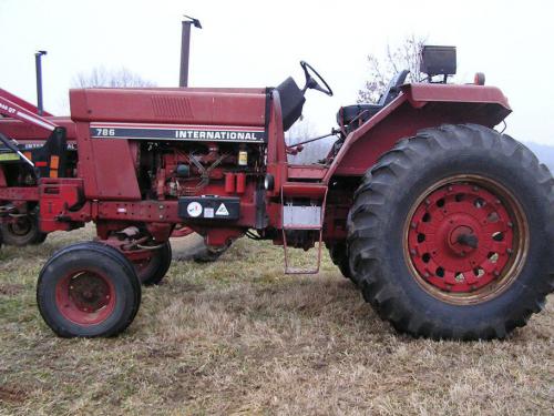 International Harvester 786 International Harvester 786