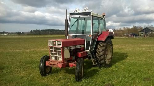 International Harvester 844-S International Harvester 844-S