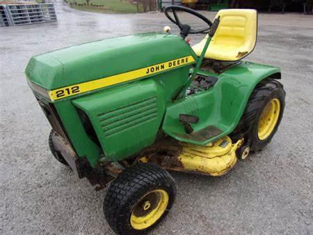 John Deere lawn tractors 212 John Deere lawn tractors 212