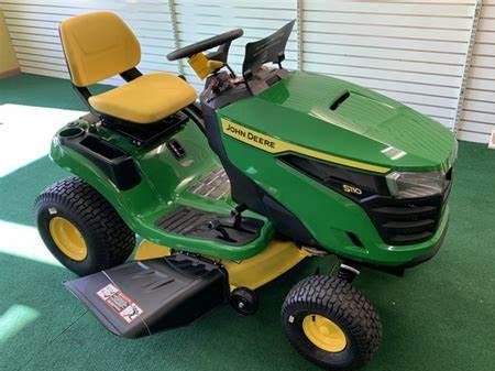 John Deere lawn tractors S110 John Deere lawn tractors S110