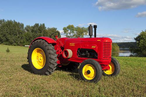 Massey-Harris 202 Massey-Harris 202