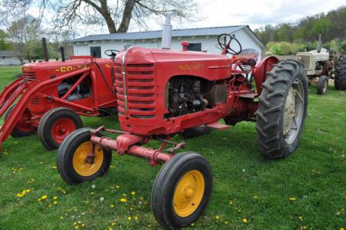 Massey-Harris 333 Massey-Harris 333