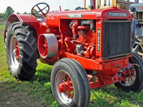 McCormick-Deering WD-40 McCormick-Deering WD-40