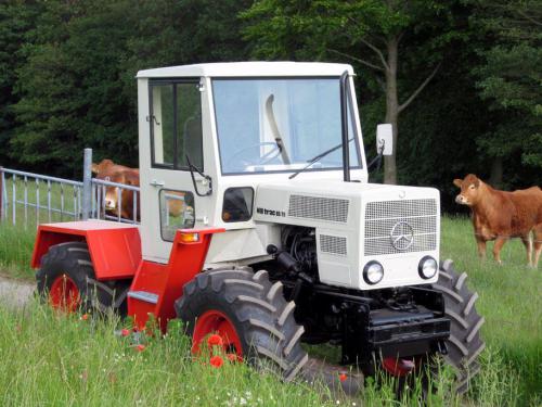 Mercedes-Benz Trac 65/70 Mercedes-Benz Trac 65/70