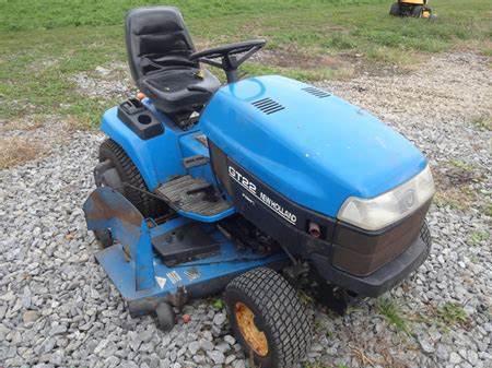 New Holland lawn tractors GT22 New Holland lawn tractors GT22