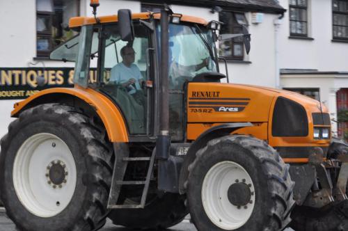 Renault Ares 735 Renault Ares 735
