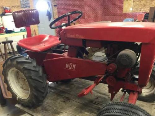 Wheel Horse lawn tractors 605 Wheel Horse lawn tractors 605