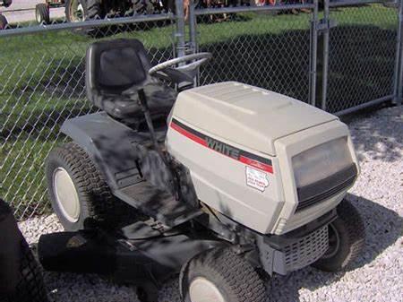 White lawn tractors GT-185 White lawn tractors GT-185